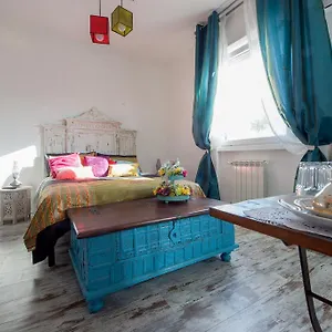 2* Couette-café Letto E Latte